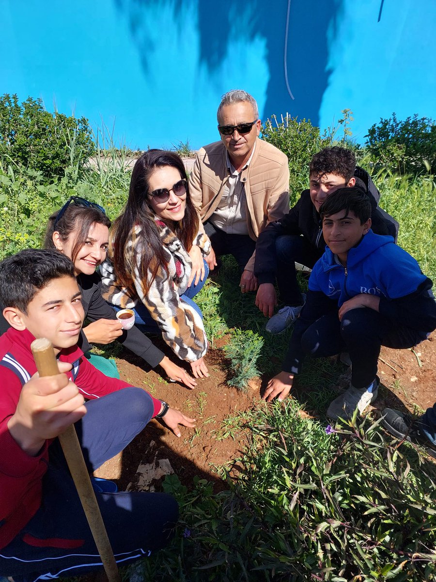 OnerCelile's tweet photo. Depremde Hayatını Kaybeden  Vatandaşlarımız için saat 11:00’de 1 fidan dikme etkinliği gerçekleştirdik. Vatandaşlarımızı Saygı ve Rahmetle anıyoruz.  
@prof_mahmutozer @ahpehlivan53 @AkdenizKaymakam @AdemKoca46 @AdemSimsek33 @MersinMEM @AkdenizilceMem https://t.co/n76X8PEIM5