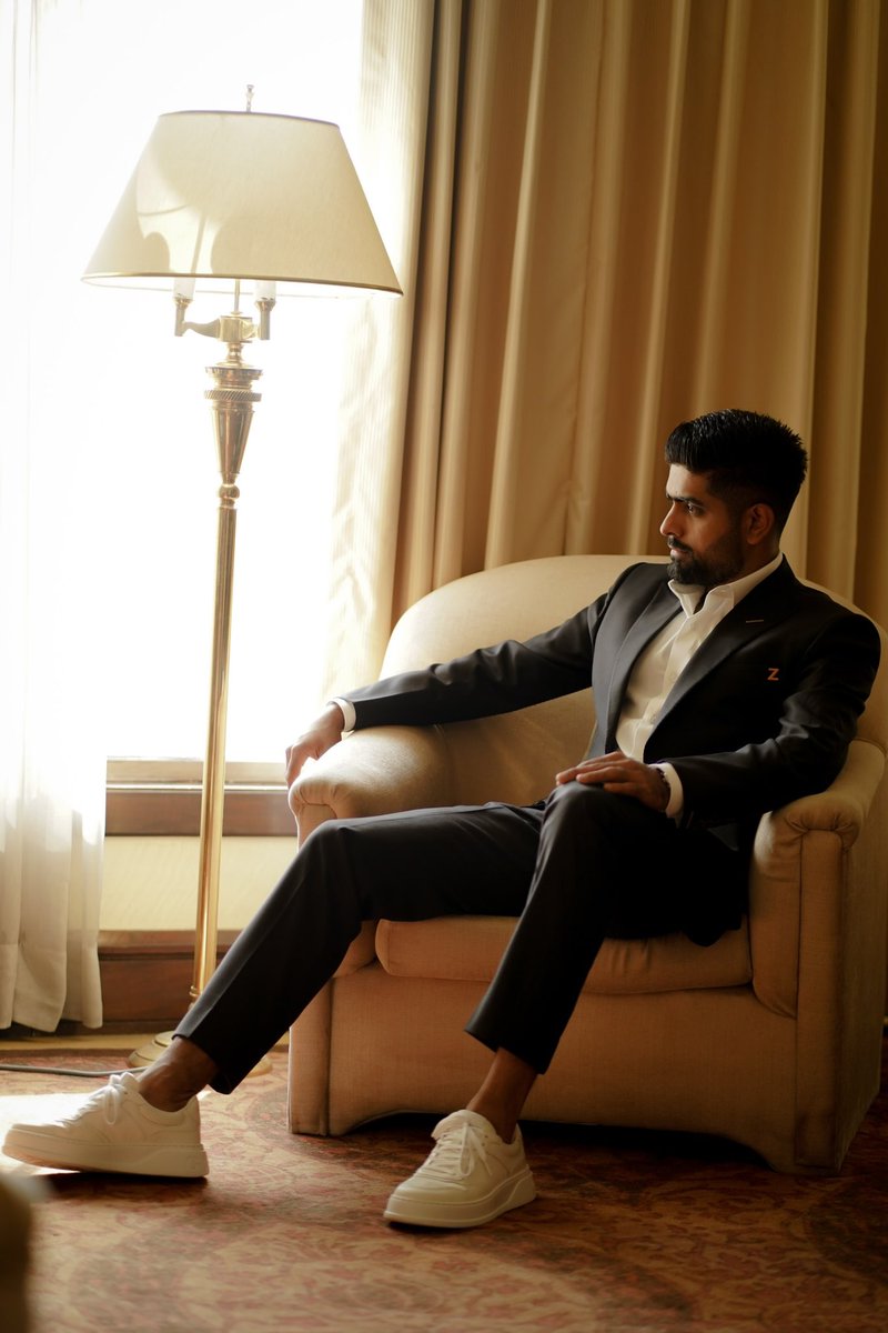 babarazam258's tweet photo. Out of office 😎 https://t.co/siCDcaD4Wc