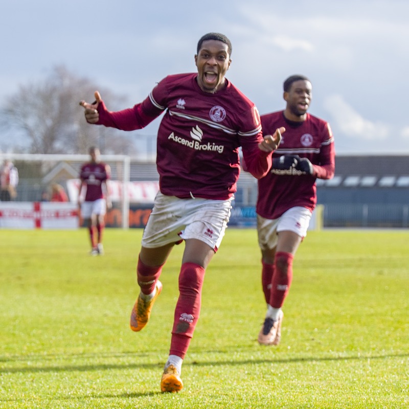 OfficialClarets's tweet photo. 🆕 GAME 🆕 CELEBRATION

@Michaelfolivi continued his fine form at the weekend and blessed us with yet another celebration! We're still waiting on the return of the Cartwheel 🤸

#ClaretsTogether https://t.co/YVqkin7FSV