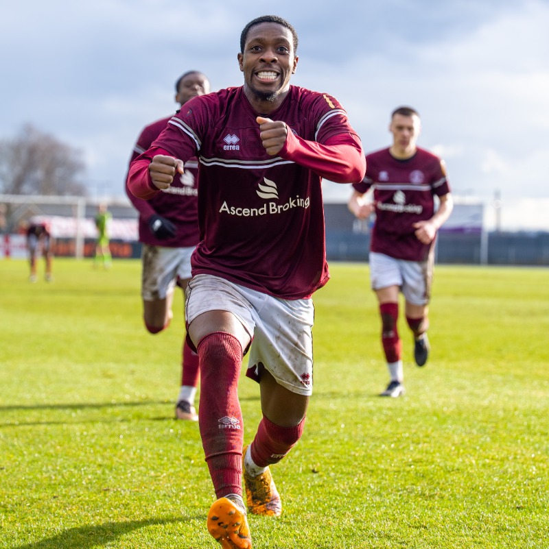 OfficialClarets's tweet photo. 🆕 GAME 🆕 CELEBRATION

@Michaelfolivi continued his fine form at the weekend and blessed us with yet another celebration! We're still waiting on the return of the Cartwheel 🤸

#ClaretsTogether https://t.co/YVqkin7FSV