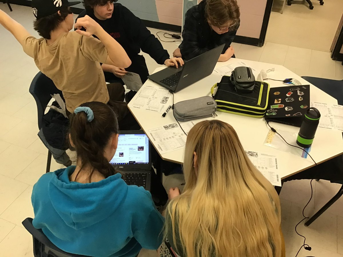 mr_jhebb's tweet photo. Ask any grade 9 at RHS, ‘Who do they have winning the March mammal madness?’ Lots of research ahead of bracket selection. #mmm2023 #cohort https://t.co/ax3CNEuCOK