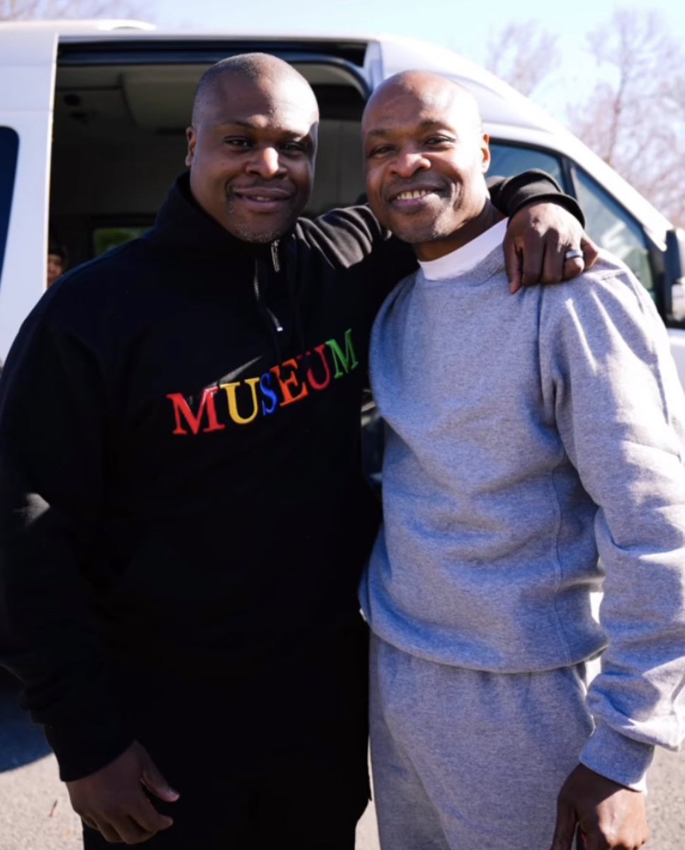 mobishyoung's tweet photo. Tony Lewis Free ✅ @mrtonylewisjr https://t.co/VQqaBlS6Q0