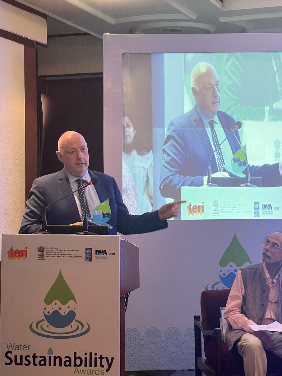 DenmarkinIndia's tweet photo. Happy to announce that the Royal Danish Embassy 🇩🇰 is presented Water Sustainability Award for ‘promoting water cooperation’ by @teriin 🇮🇳
Ambassador @svane_freddy received the award &amp; said ‘water💧will empower women &amp; empowered women will empower the world 🌎’

#Everydropcounts https://t.co/v2my17Bxu1