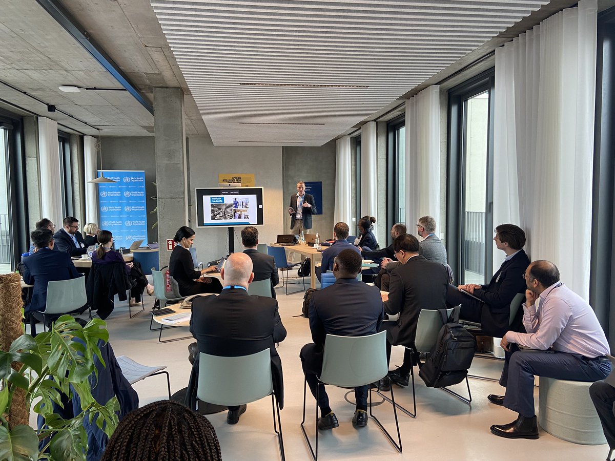 OWMorgan's tweet photo. Exploring Data Preparedness with a fantastic group of international thought leaders 

This is a wrap-around event for the #WHOPandemicHub Speaker Series tonight https://t.co/dYuWoGlO1o https://t.co/Nz6rfr4KZV
