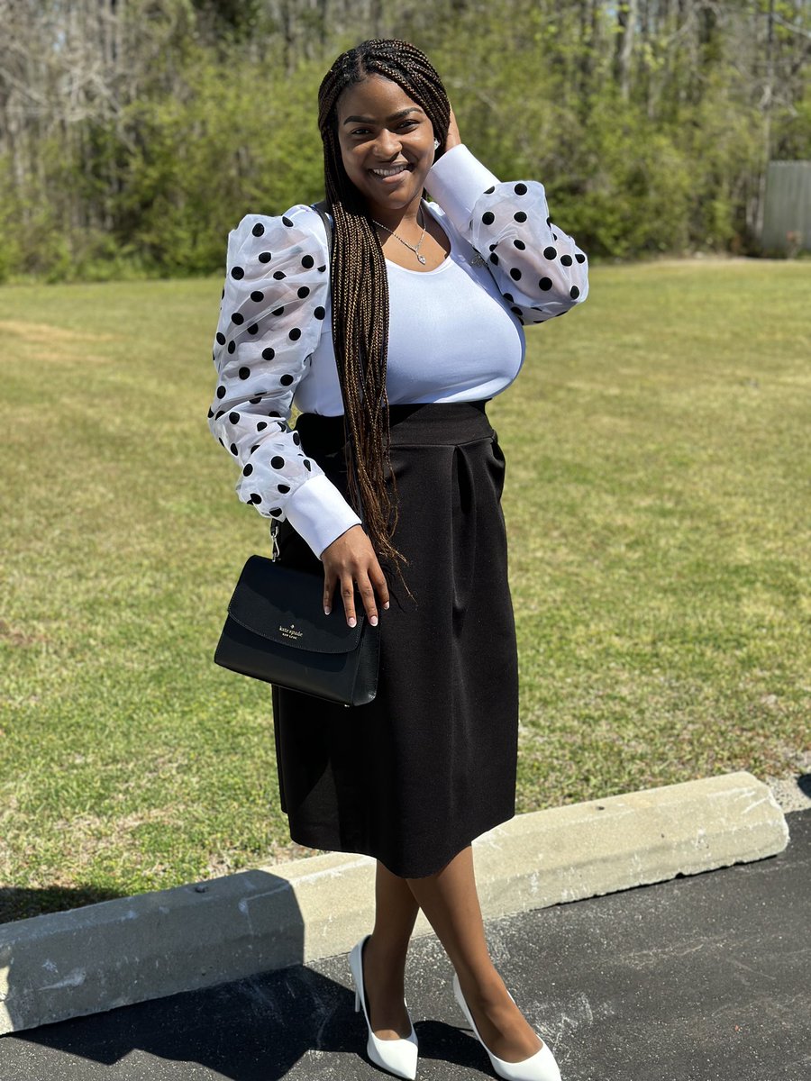 Florissa's tweet photo. 24 years ago the Lord blessed my husband and I with @janeebaldwin_! Nae, you are a blessing, not just to us but to many others! Keep being you and don’t change! We love you! Have a wonderful and blessed birthday!!!!! 
$baldwinjanee 

#naenaesworld #happytwentyfourthbirthday https://t.co/ybuhza9SnO