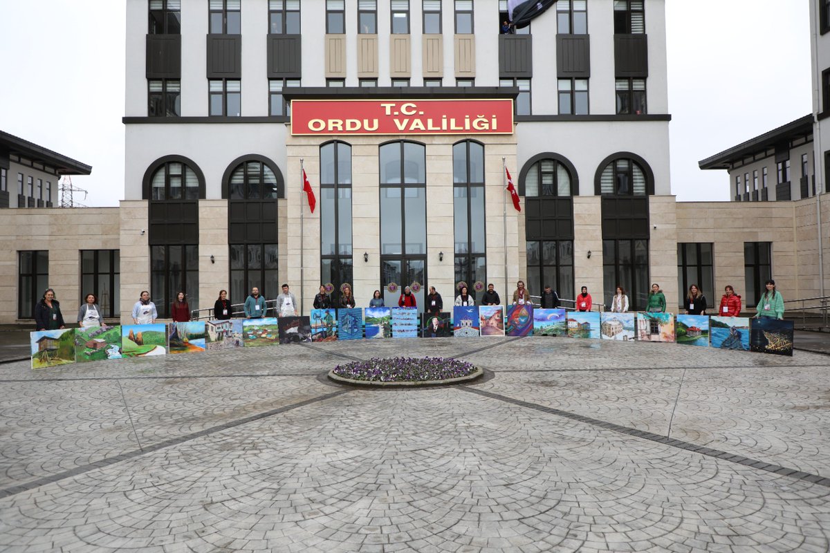 Ordu_MEM's tweet photo. "Öğretmenlerimizin Tuvalinden Ordu" Konulu "Eğitimci Ressamlar Çalıştayı" Gerçekleştirildi🖌️

#eğitimkentiORDU
#Ordu

🎨Haber
👇
📎https://t.co/Jc20anGoqS

@tcmeb @prof_mahmutozer @yunus_arinci @GelenMustafa @tuncaysonel @mhilmiguler @mfvargeloglu @TCOrduValiligi https://t.co/ws3jejniY2