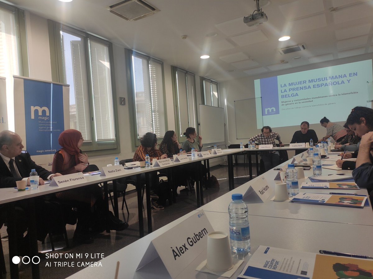 damasco1812's tweet photo. Ha sido un placer estar hoy invitado en @IEMed_ junto con otrxs colegas y compañerxs para conocer los resultados del #ProyectoMagic que nos ha presentado #NadiaZiani y donde hemos hablado de estrategias, RRSS, estereotipos, pero sobre todo, de medios de comunicación https://t.co/4aUldksMJK