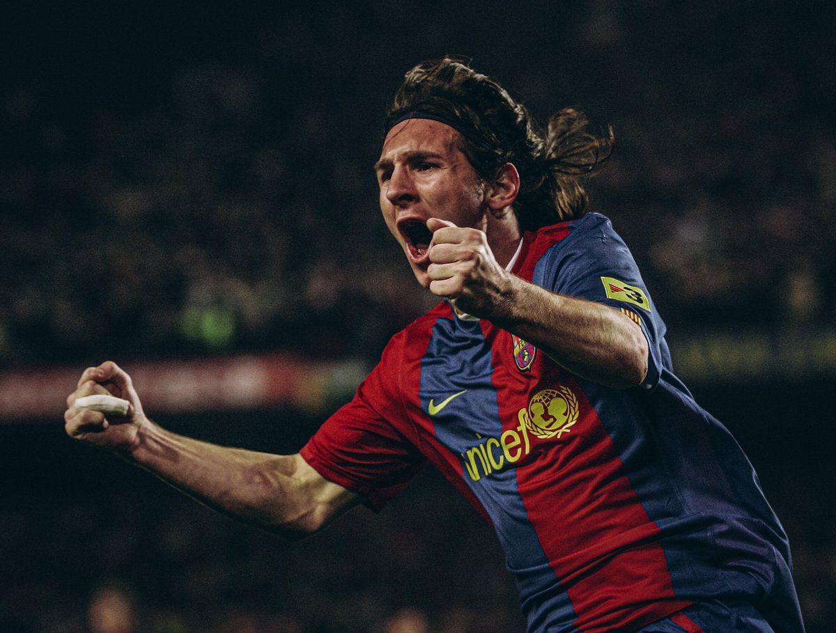 ManagingBarca's tweet photo. 🚨 One of the ways FC Barcelona can sign Leo Messi is to offer him a low base salary, but give him a percentage of income he generates for the club.
@RogerTorello [🎖️] https://t.co/MSIYMtGvFX