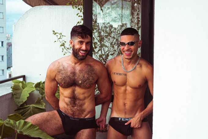 1 pic. Reencontro necess&aacute;rio @eubrunozl   https://t.co/7DDt6wcxQ2 https://t.co/MFTDNUTgEC<a class="tags" href="/tag/eubrunozl">@eubrunozl</a><a href="/tag/pornhubaward2020"class="tags"><span>#pornhubaward2020</span></a>