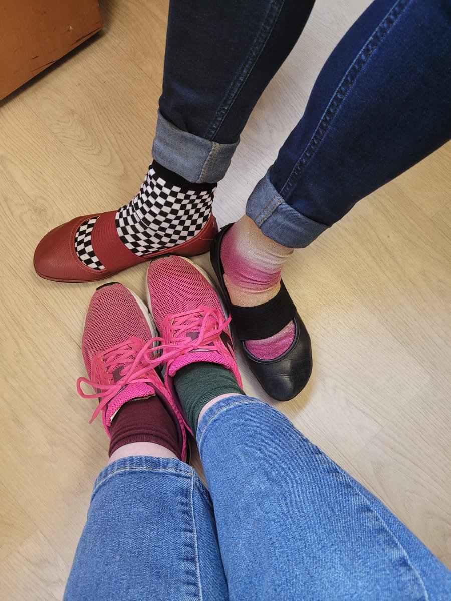 Ce mardi 21 mars c'est la journée de la solidarité et des différences 🤝
 
Nous nous devons d'être mobilisés et solidaires à l'acceptation de tous.
Etre différents c'est aussi une richesse.
 <a href="/acgrenoble/">Académie de Grenoble</a> <a href="/patrice_gros/">Patrice GROS</a> <a href="/manumille1/">emmanuelle mille</a>