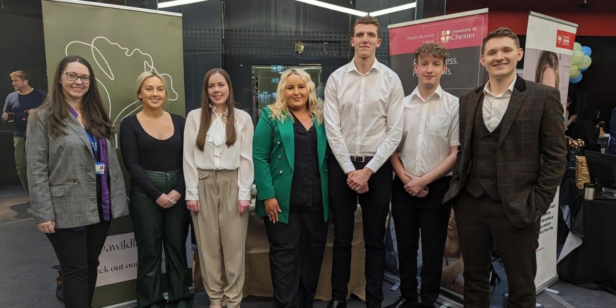 uochester's tweet image. Congratulations to students with an eco-friendly seeded cardboard box #business who have been selected as UK @youngenterprise Start-Up Awards finalists. 

Read more at: bit.ly/3Zg9o4p

#youngenterprise #sustainability @uoc_business @uocshoutout