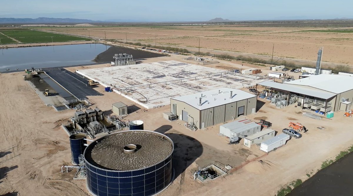 Spectacular shot of the #RNG project at Milky Way #dairy in Arizona!
Can you find the @DVOdigesters, @SWGas connect, @Nacelle_Energy facility, or the sand lane? 
#WasteToEnergy #SustainableAgriculture #DairyFarming #BenefitsOfBiogas
