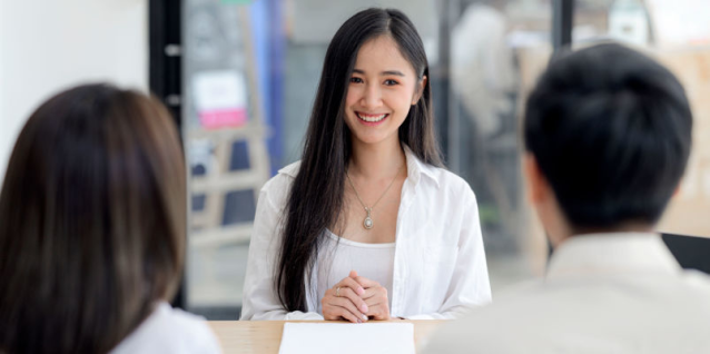RHFA_PHL's tweet photo. Knowing how to answer, "Tell me about yourself," is critical for job interviewees. Read our tips on how to nail your response. #jobsearch #interview https://t.co/GT5OmZH9hW https://t.co/NOSACyN0Ml