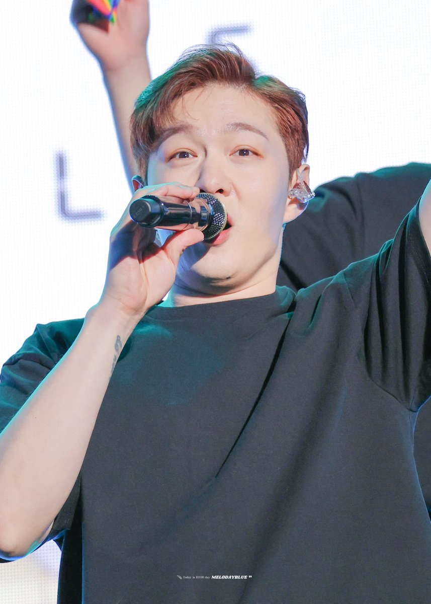 melodayblue's tweet photo. 230319 : MELODY 5TH FAN MEETING [#MELODY_COMPANY_연수회]

#비투비 #이창섭
@LeeCS_BTOB #BTOB
#CHANGSUB #창섭 https://t.co/WcgRNatqbB
