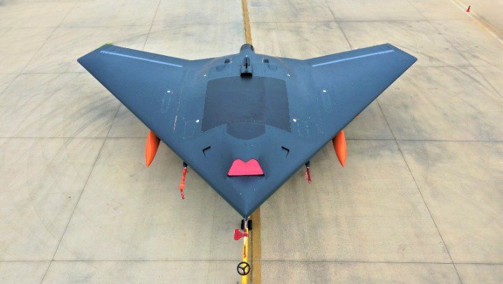 Avionotics's tweet image. TEI TF6000 Turbofan Motor

Kızılelma
Anka 3 
Milli hücum bot
Doğalgaz hatlarında kompresör

KURU İTKİ: 6000 lbf
860mm x 1100mm

Fan: 2 Stage Axial
Kompresör: 6 Stage Axial
Türbin: 1 Stage HPT 1 Stage LPT
Yanma odası: Through Flow
BY-PASS RATIO (SLS. ISA) 1,08