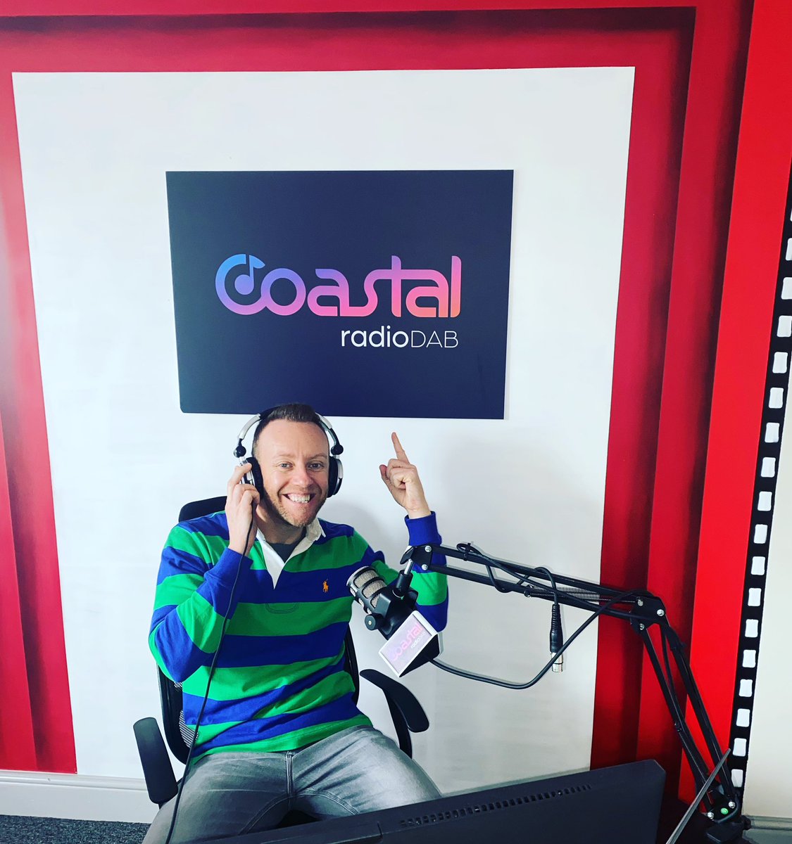 Back with our drive time show @CoastalDABRadio today and loving it! 🙌@hayleysoraya we miss you! X #coastalradiodab #radio #presenting