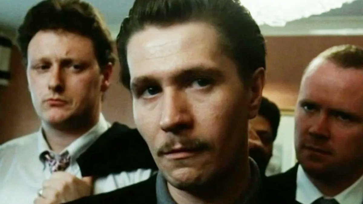 A very happy 65th birthday to Gary Oldman. Pictured here with Charles Lawson and Steve McFadden in The Firm, 1989. 