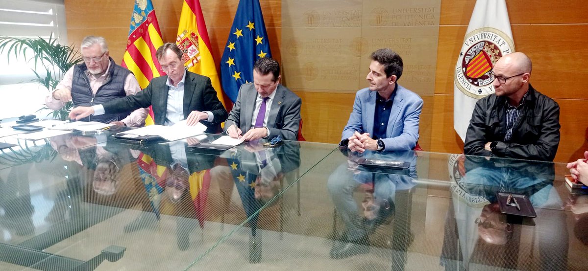 UpvInnovacion's tweet photo. 🚀👏Bienvenida #SensingTools, spin-off UPV. Hoy se incorpora la @UPV al accionariado de la empresa.
La spin-off fue generada en #SpinUPV y ofrece soluciones en #DataScience, #IA y #BusinessInteligence.
Con esta, ya son 30 las spin-off UPV activas.
Más: https://t.co/NOC4jAHlC1 https://t.co/fdW8HwOP0L
