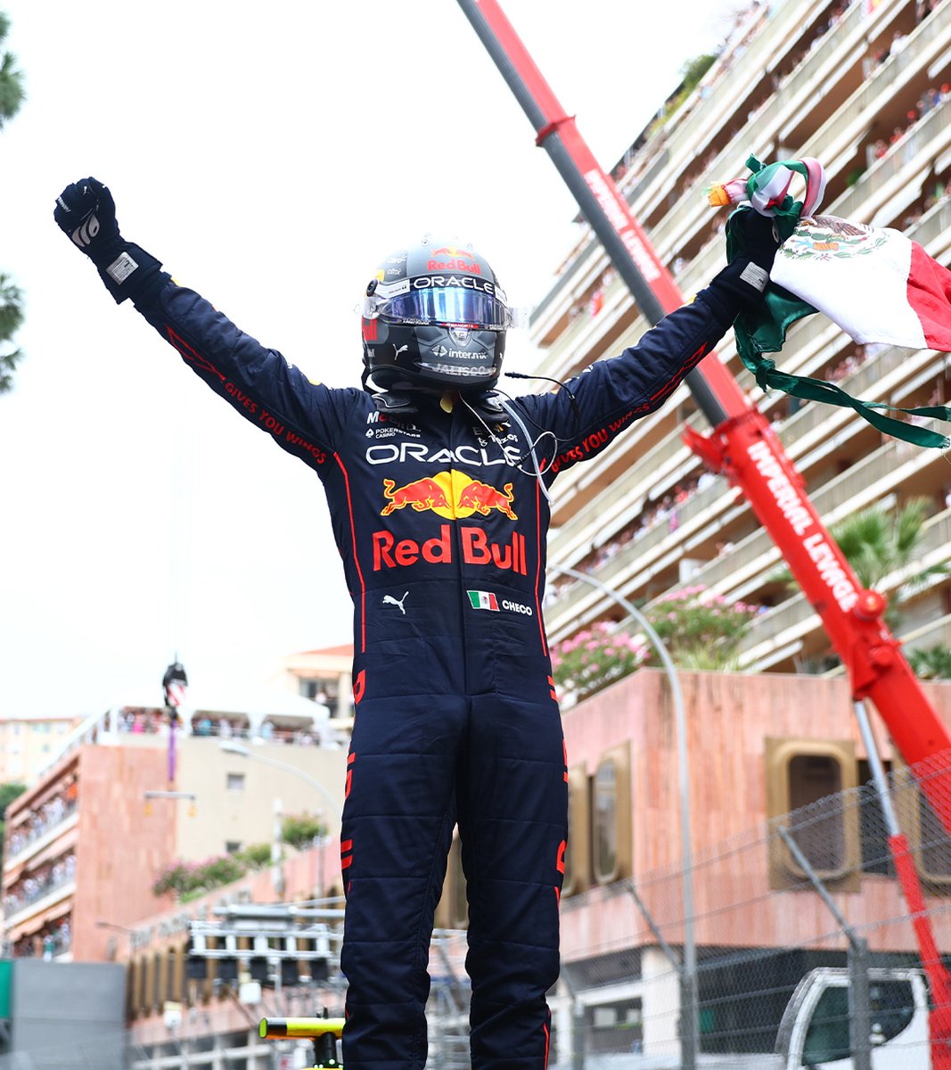 redbullracing's tweet photo. It's a @SChecoPerez kinda victory pose 💪💪💪 https://t.co/YIFKFUpkaV