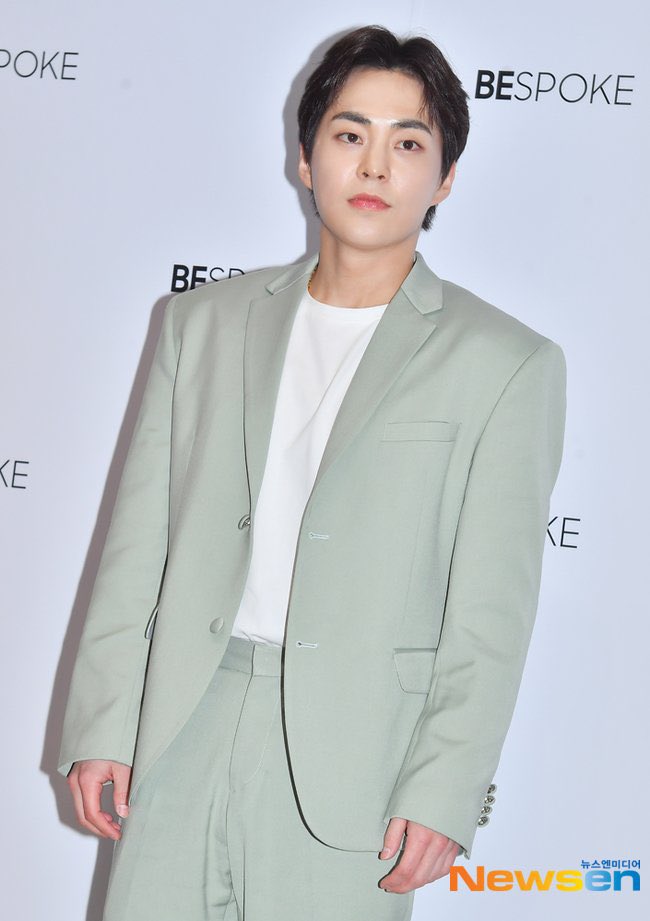 MinseokBrazil's tweet photo. [#NEWSPIC] 21.03.23 | Xiumin esteve presente no evento "BESPOKE LIFE" da Samsung hoje

Crédito nas imagens

#XIUMIN #시우민 #EXO #엑소 @weareoneEXO https://t.co/kKkslwcL3r