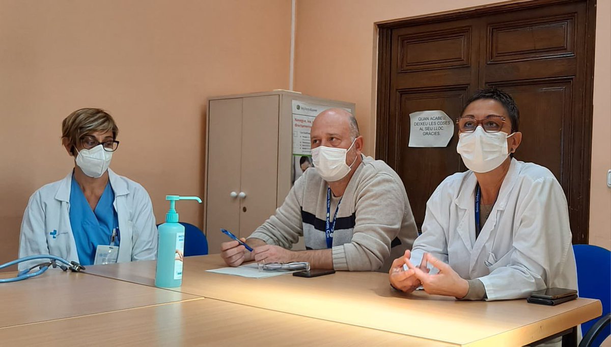 nursescsi's tweet photo. #nursescsi #HospitalDosdeMaig estamos muy ilusionadas empezamos la formación para la implantación de la #normaliberacare 👏👏👏 impulsado por @CuidadosDignos @AltimaSF
#TimetoMoveTogether
#socinfermeraipunt
@ConsorciCSI @nath_pascual @IolandaNunez https://t.co/9a0LP5Iw3r