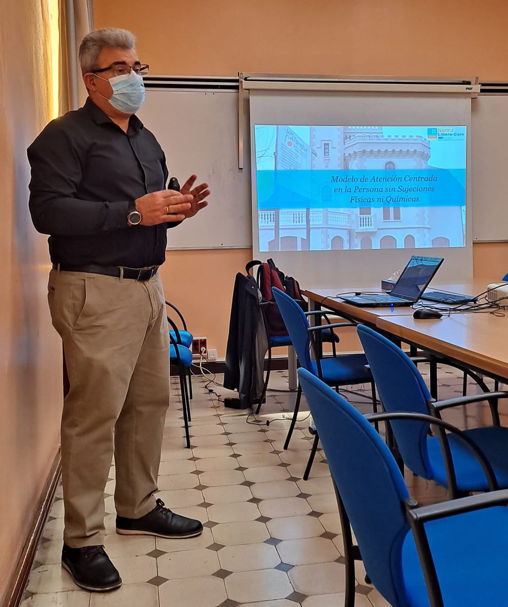 nursescsi's tweet photo. #nursescsi #HospitalDosdeMaig estamos muy ilusionadas empezamos la formación para la implantación de la #normaliberacare 👏👏👏 impulsado por @CuidadosDignos @AltimaSF
#TimetoMoveTogether
#socinfermeraipunt
@ConsorciCSI @nath_pascual @IolandaNunez https://t.co/9a0LP5Iw3r
