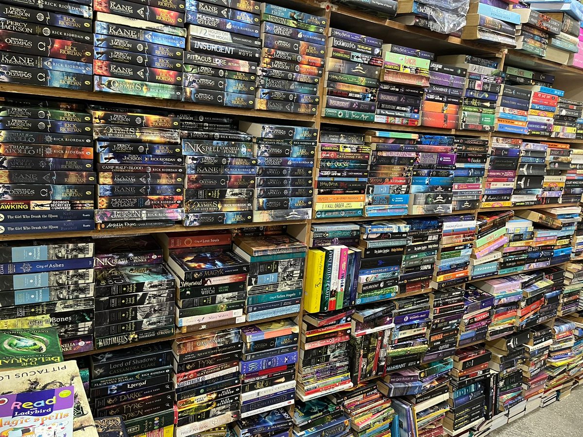 bookworm_Kris's tweet photo. Exams are almost over! And what better way to keep your little ones occupied when at home than reading? We welcome you to explore our large collection of books for children of all ages, including activity books &amp; YA books. Bring your children here to play &amp; let them also choose! https://t.co/1pTIJax6UV