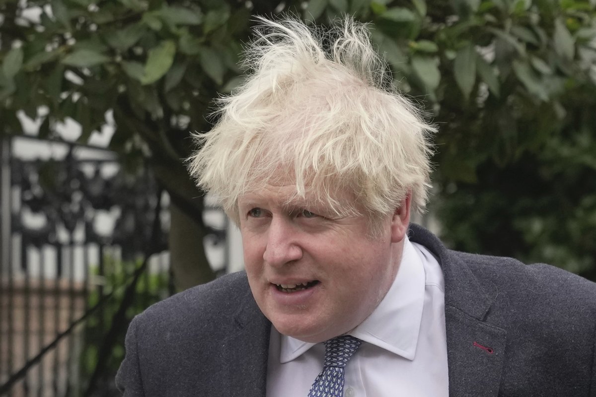 Jeremy Vine On 5 (@JeremyVineOn5) on Twitter photo 2023-03-21 12:29:05 NEW: Boris Johnson admits he misled the House of Commons over Downing Street lockdown parties, but says he made statements in good faith and didn't intend to mislead MPs. What do you make of this? Do you believe them? Call @NickFerrariLBC on #JeremyVine now - 0207 862 2222.📞 NEW: Boris Johnson admits he misled the House of Commons over Downing Street lockdown parties, but says he made statements in good faith and didn't intend to mislead MPs. What do you make of this? Do you believe them? Call @NickFerrariLBC on #JeremyVine now - 0207 862 2222.📞