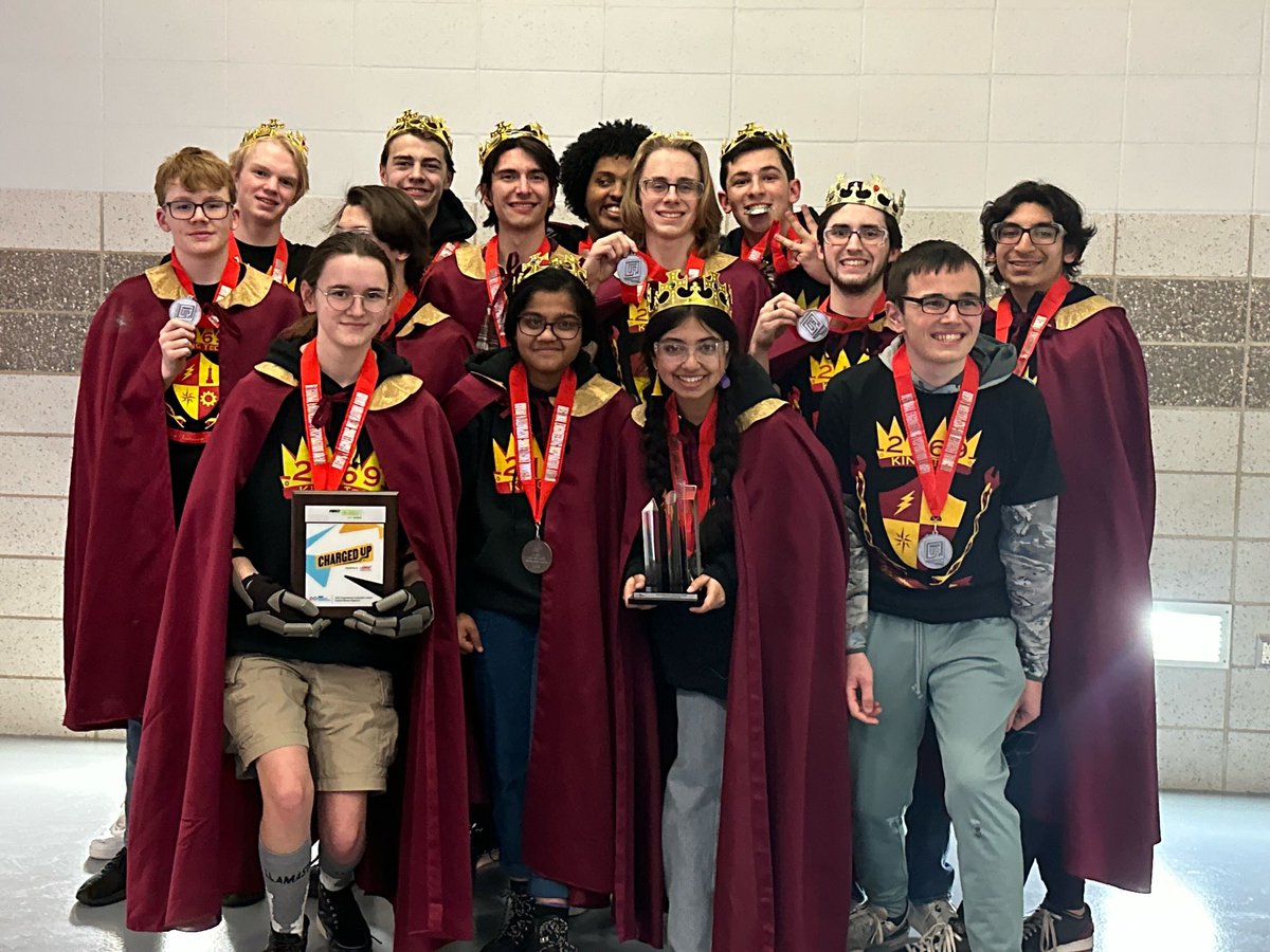 Gotta love this team 🫂. We took home the Engineering Inspiration award and we are taking our first ever trip to Houston Worlds! Can’t wait to see you all there.