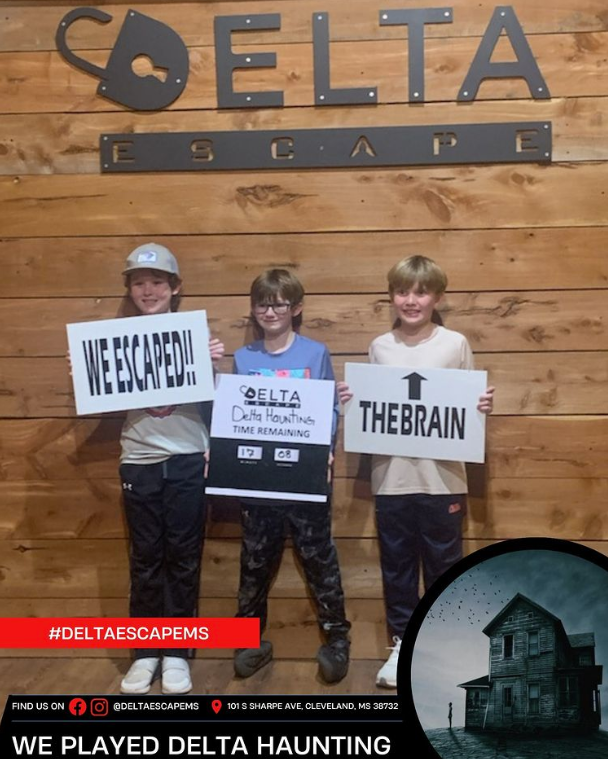 deltaescapems's tweet photo. This brave team was not shaken by the spooky encounters within our Delta Haunting!

They escaped with plenty of time left on the clock 🤯

#Escaperoom #deltaescaperoom #escapegames #familytime #travelattractions #clevelandms #escaperoommississippi #mississippidelta #msdelta https://t.co/GDkImywK6P