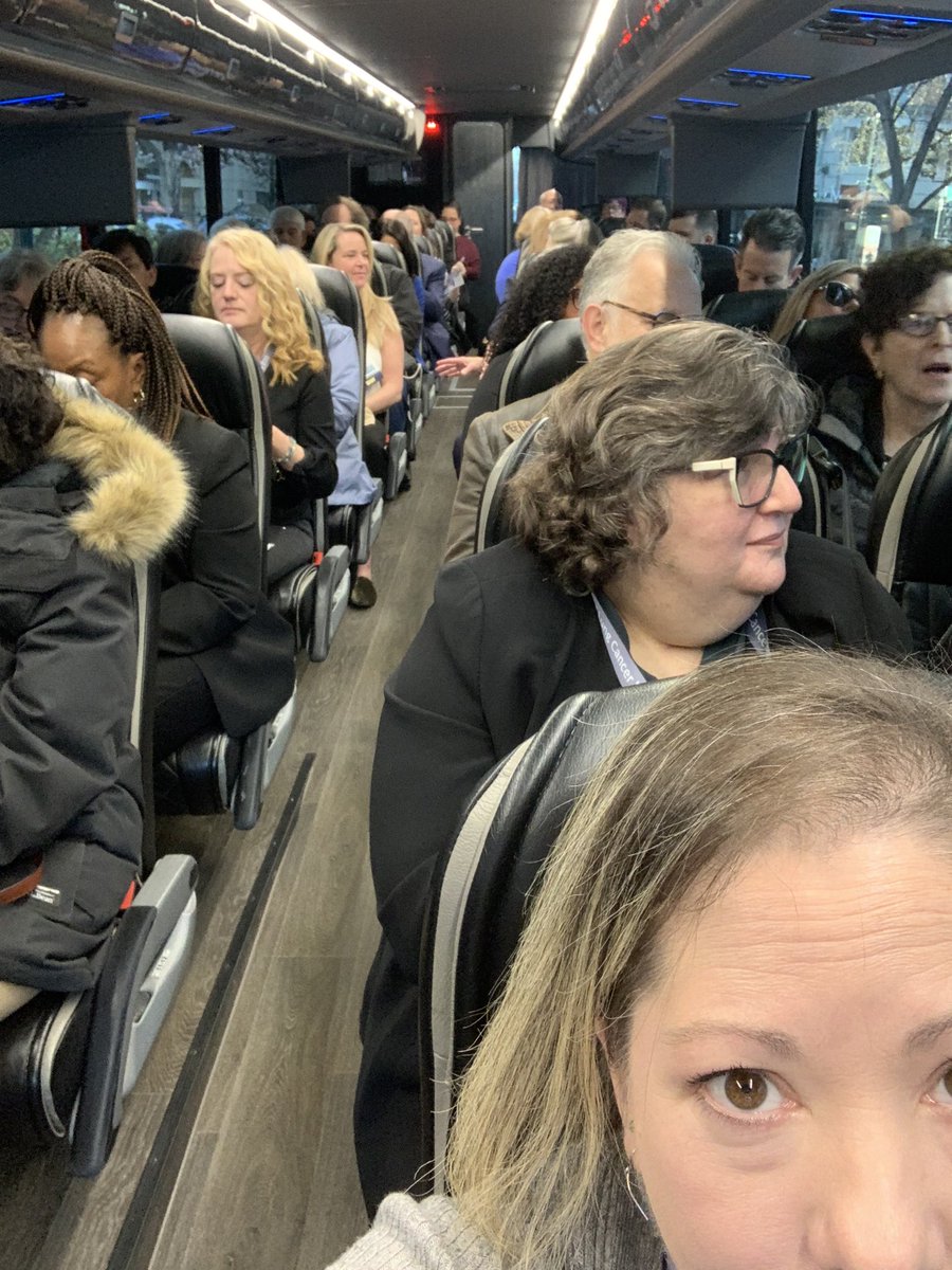 Go2 for Lung Cancer Voices Summit is off to the Hill to ask for more money for lung cancer research. More $ = more research = more treatments = better and longer lives! #voicessummit #lcsm #go2forlungcancer