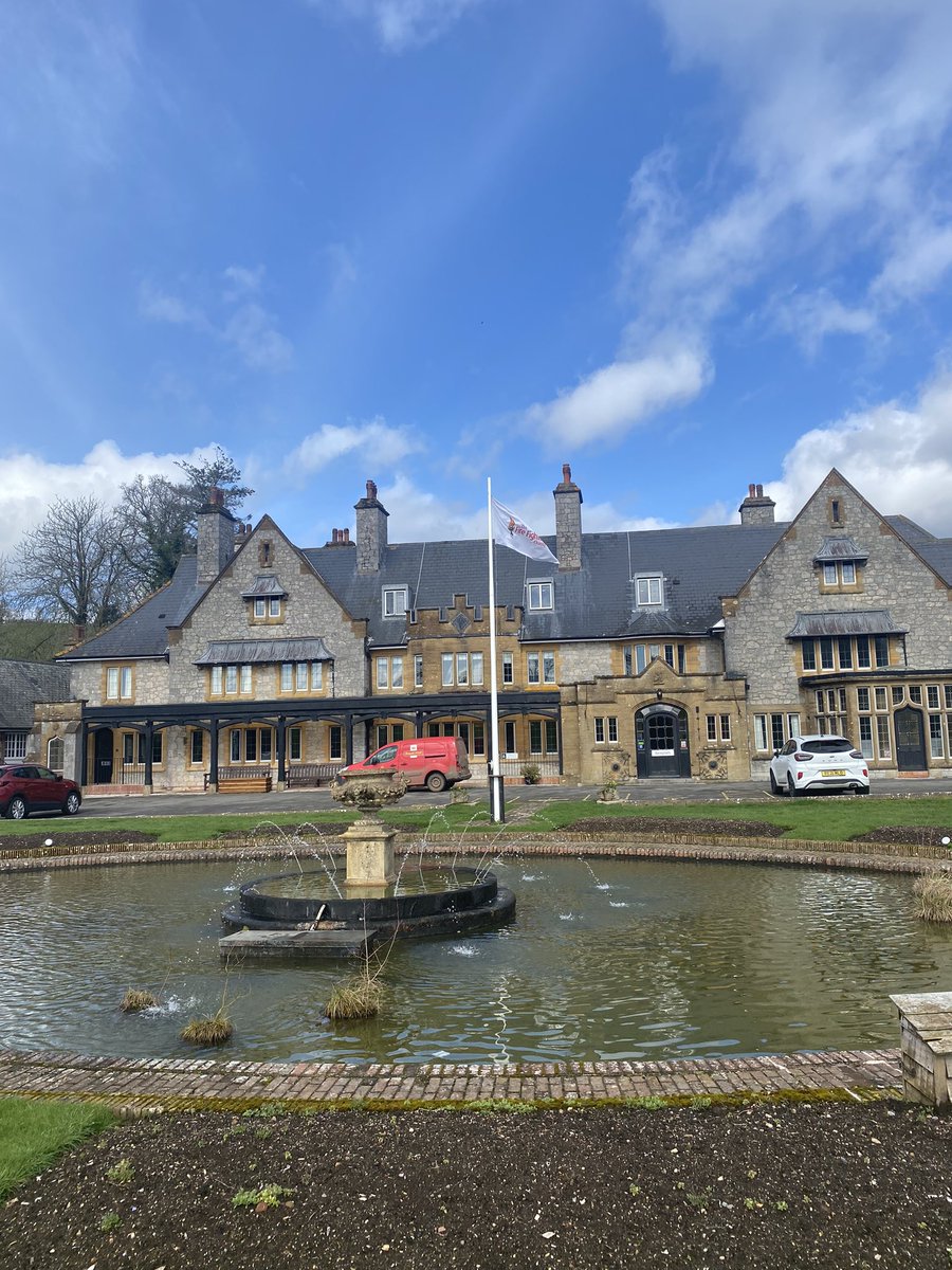 Chris Jones tweet media