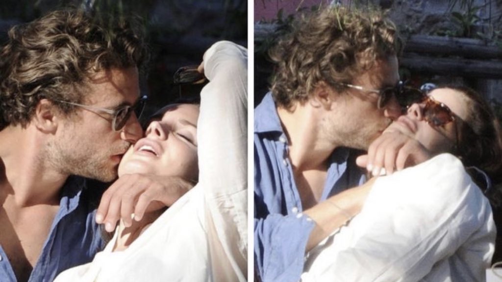 INDIEWASHERE's tweet image. these see my summer plans