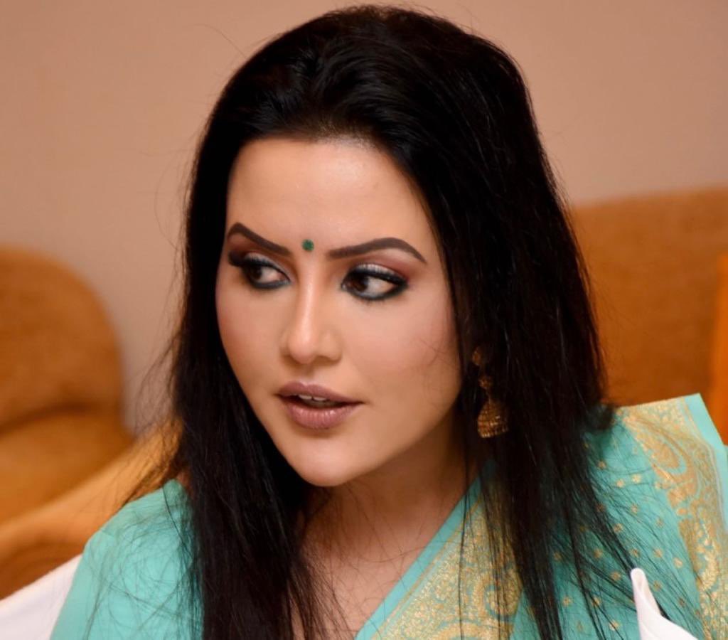 AmrutaF_fans's tweet photo. #Glimse from the 3rd Women CA conference by @BahrainICAI
#embracequity
#womenconference #icai #amrutafadnavis #amrutafadnavisfanclub #bahrain #bahrainicai #empoweringwomen https://t.co/qFEci1t01u