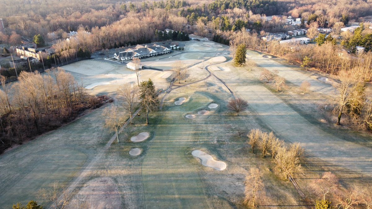 McBuckeyeAT's tweet photo. Frosty AM for #GroverOne on the first full day of Spring @springdale_gc https://t.co/ml4tJZ5FZK