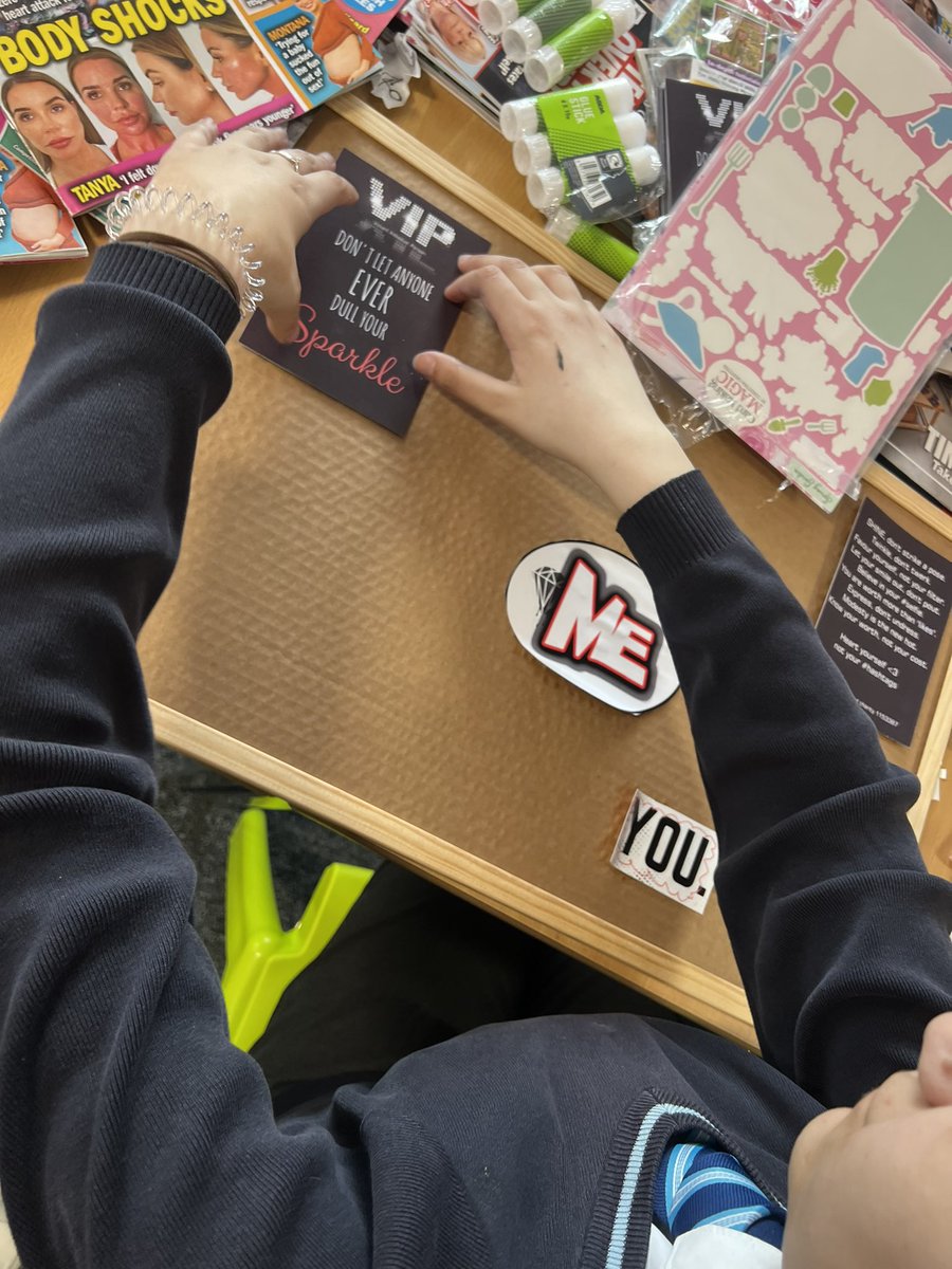 ruffandruby's tweet photo. Amazing morning creating VISION BOARDS with girls at Discovery academy ! Setting out life on fire with dreams , goals & good choices ! @alphatrust_ #visualisation #purpose #findingyourwhy #StokeOnTrent #youthmatter https://t.co/mgppTcCQXw