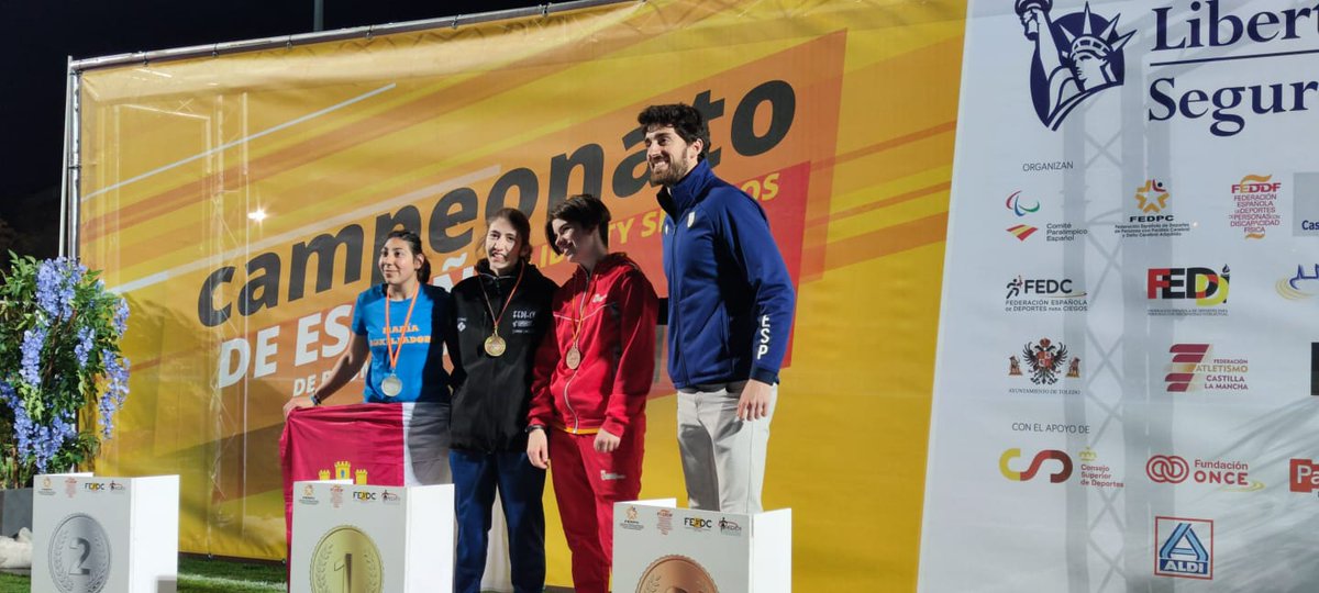 fedi_cv's tweet photo. Excelentes resultados de l@s deportistas de la selección @fedi_cv Campeonato Liberty Promesas Paralimpicas celebrado en Toledo 
🏃‍♀️Sara Pérez,  Campeona de España en 100 metros lisos🥇
🏃Wilian Ernesto Robles, Bronce en 1000 ML🥉 https://t.co/41xkEMhfrd