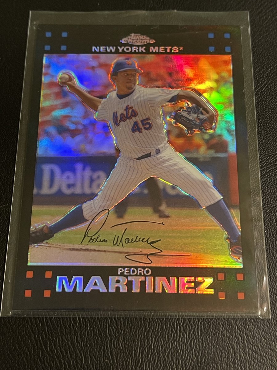 NickLoffer1's tweet photo. @TonysCards @sports_sell @ILOVECOLLECTIN1 Pedro Martinez 2007 topps chrome refractor $3 pwe https://t.co/EvrIRcvNxF