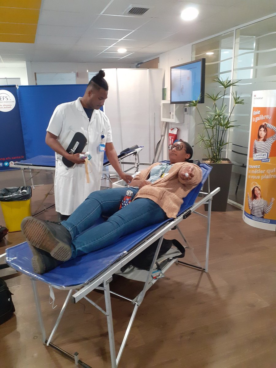 Emmanuelle Comont tweet media
