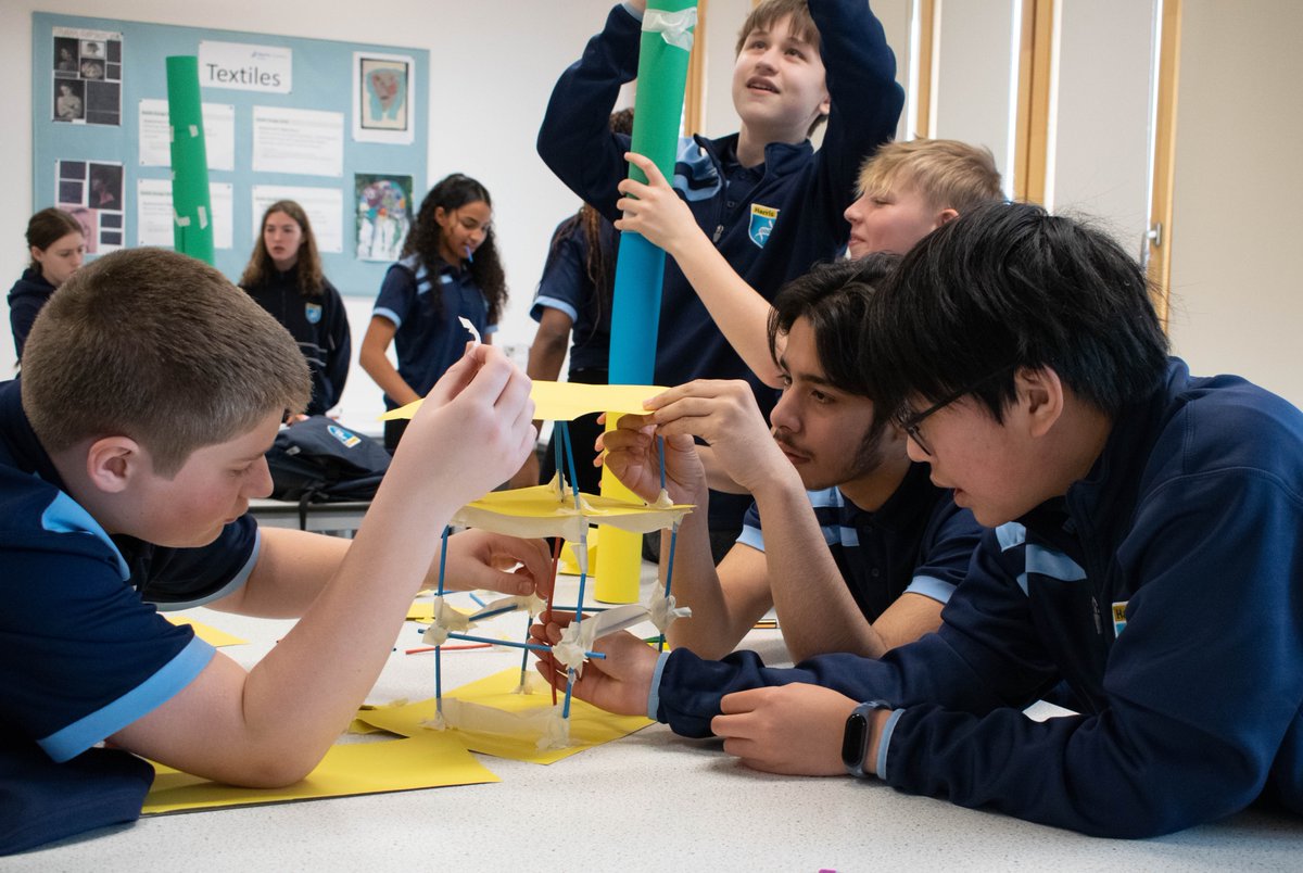 HarrisSutton1's tweet photo. It's IID Day @HASU!
Today is all about creating unique and impactful learning experience for our students. 
#innovation #integrity #discovery https://t.co/B6aNiVrCL2