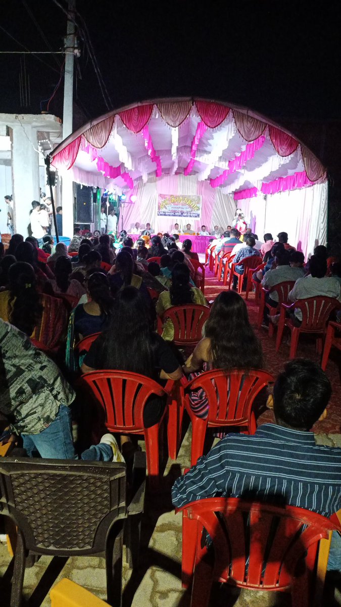 awadhpuram's tweet photo. लखनऊ स्थित अवधपुरम सोसाइटी‌ ने पुनः एक बार एकता का परिचय देते हुए सभी वर्ग के लोगों के साथ मिलजुल कर होली मिलन समारोह का आयोजन सफलतापूर्वक संपन्न किय।
कार्यक्रम में सोसाइट के सभी सम्मानित सदस्य गण उपस्थित रहे। https://t.co/U5JxRpVcZd