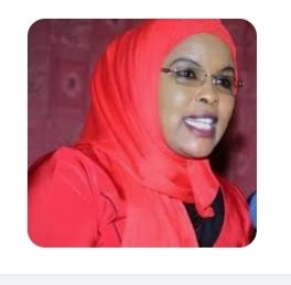 madina31hassan's tweet photo. My mentor always will remain @TiyahHon,in my childhood times I would cut magazines n gazzettes that had her pictures as she raised the ladder I would celebrate as if it was I winning.....she remains my goddess,mentor coz slowly am becoming that lady,live long adhadha❣️❤️ https://t.co/98JZ5sQvrX