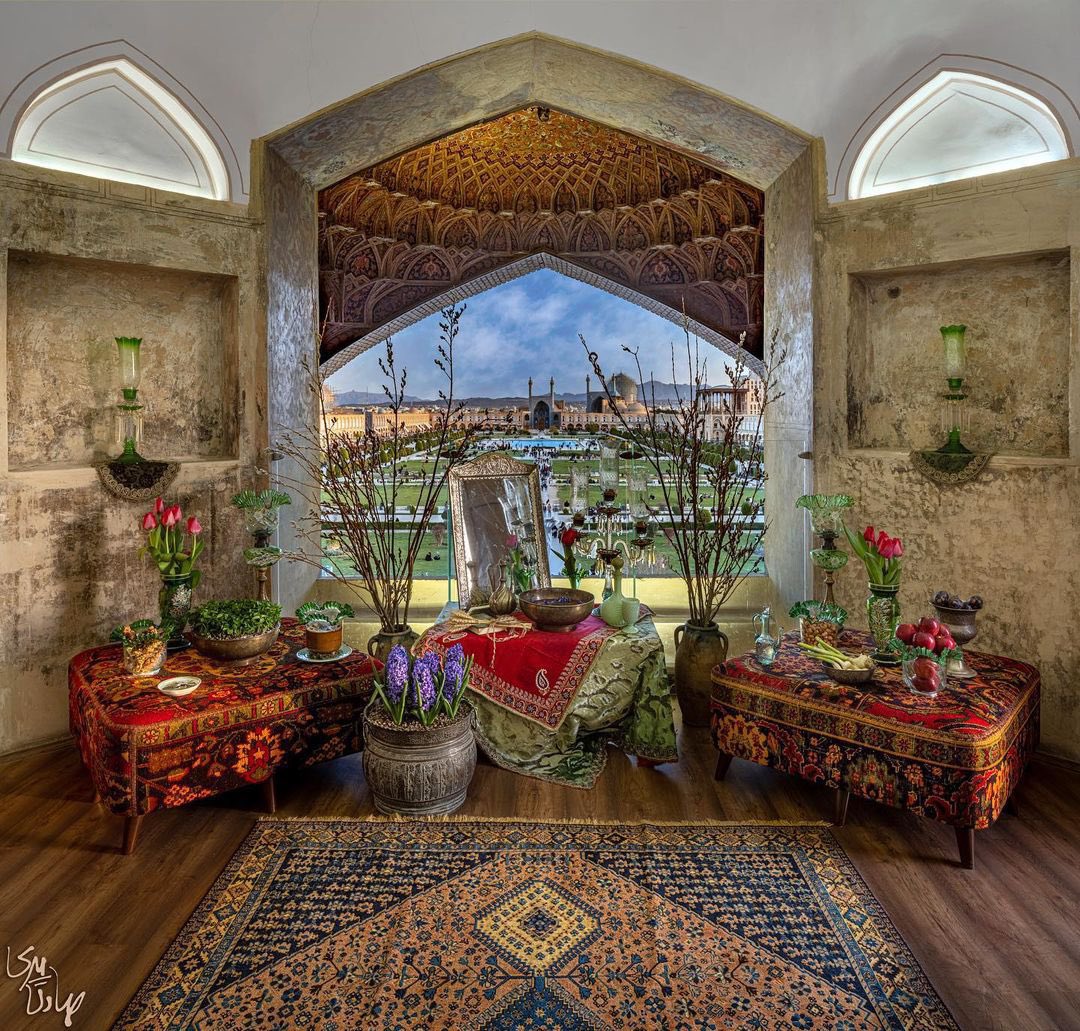 Happy #Nowruz to all who celebrate it! I wish a year full of joy, peace, and happiness for everyone.

#persiannewyear 
📷 Sadegh Miri