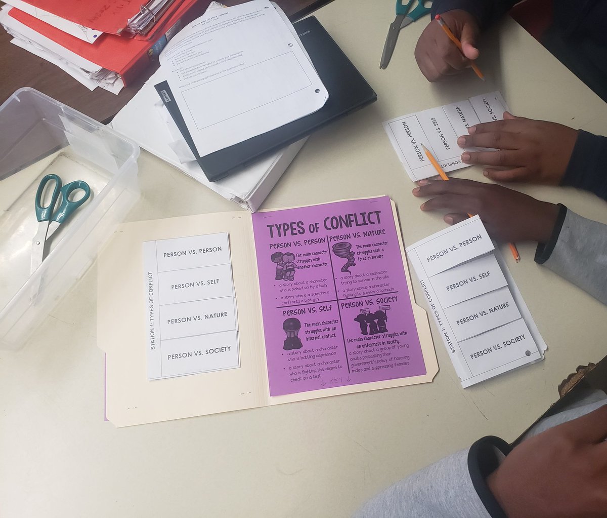 DPsmithteach's tweet image. Refugee -End of novel stations review before final test for ELA8. All learners engaged and working together in groups! Love coteaching with @MrsRamicone @DeerParkHS