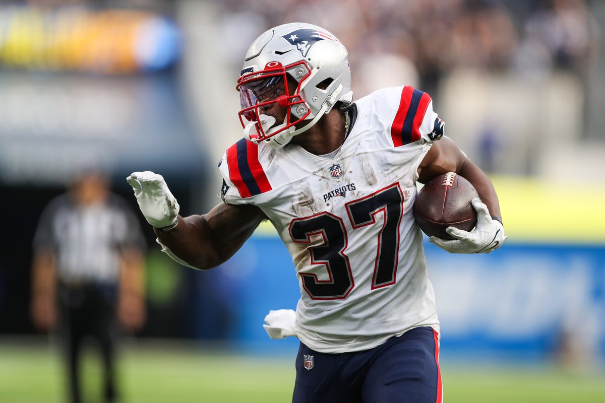 Air Raid | Buffalo tweet media