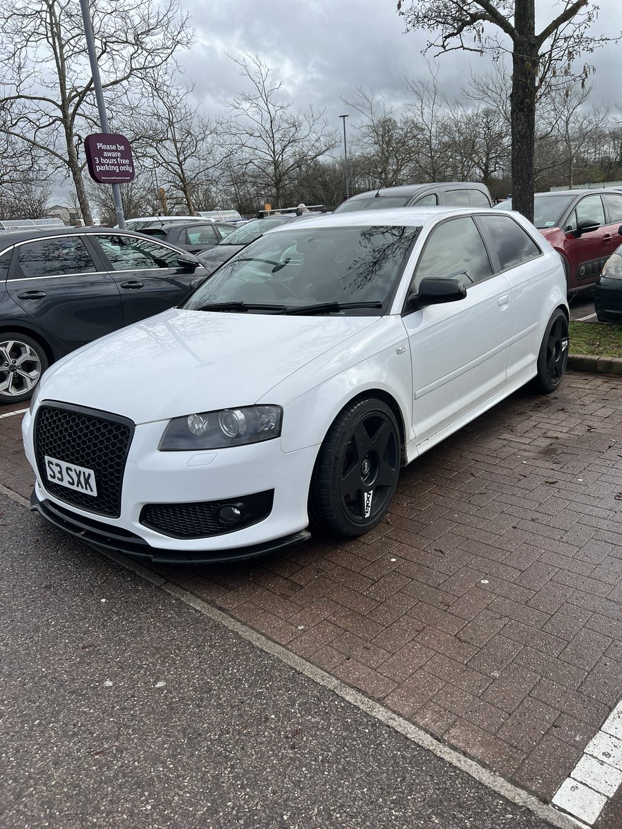 TaTweetsBristol's tweet photo. This guys Audi was so big he had to park across 2 spaces in Bristol today 🤦🏼‍♀️ #parkingidiot #cantparkforshit #audiwanker #bristol https://t.co/mBuZd4BNeq