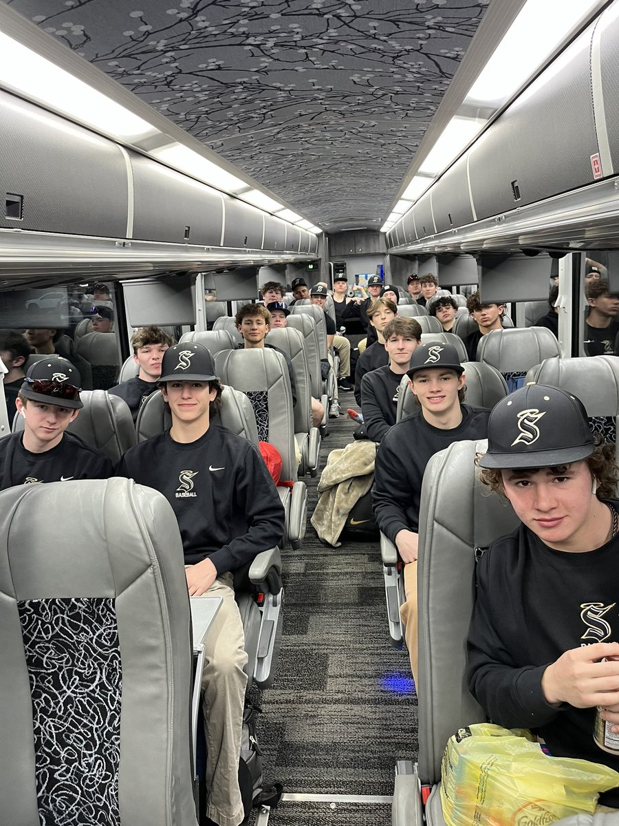WeAreBC55's tweet image. Bags are packed, boys on the road. First stop, University of Mount Olive, NC for College tour #1, followed by a tour of Coastal Carolina University Wednesday. Final destination, Myrtle Beach, SC for some baseball. 
🌴⚾️⚜️ 
#GoSaints #SpringTraining2023 #StudentAthletes