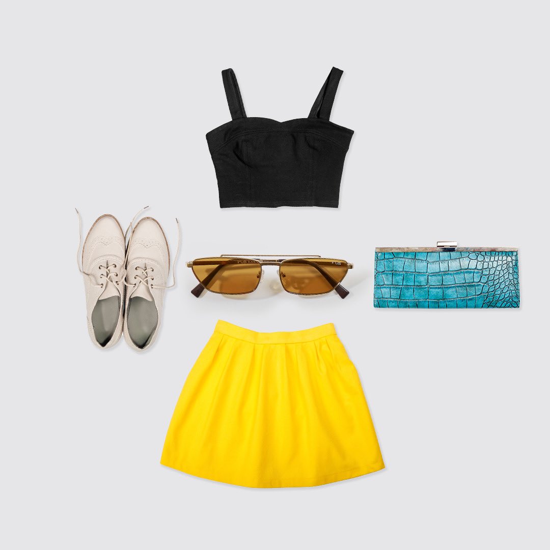 IRUSEyewear's tweet photo. OOTD that’ll give you a style boost. P.S. Don’t forget your Irus sunnies🫣
#iruseyewear #sunglasses #eyewear #CutThroughTheNorm #LiveOnTheEdge #BladeCollection https://t.co/2hP9yf95tl