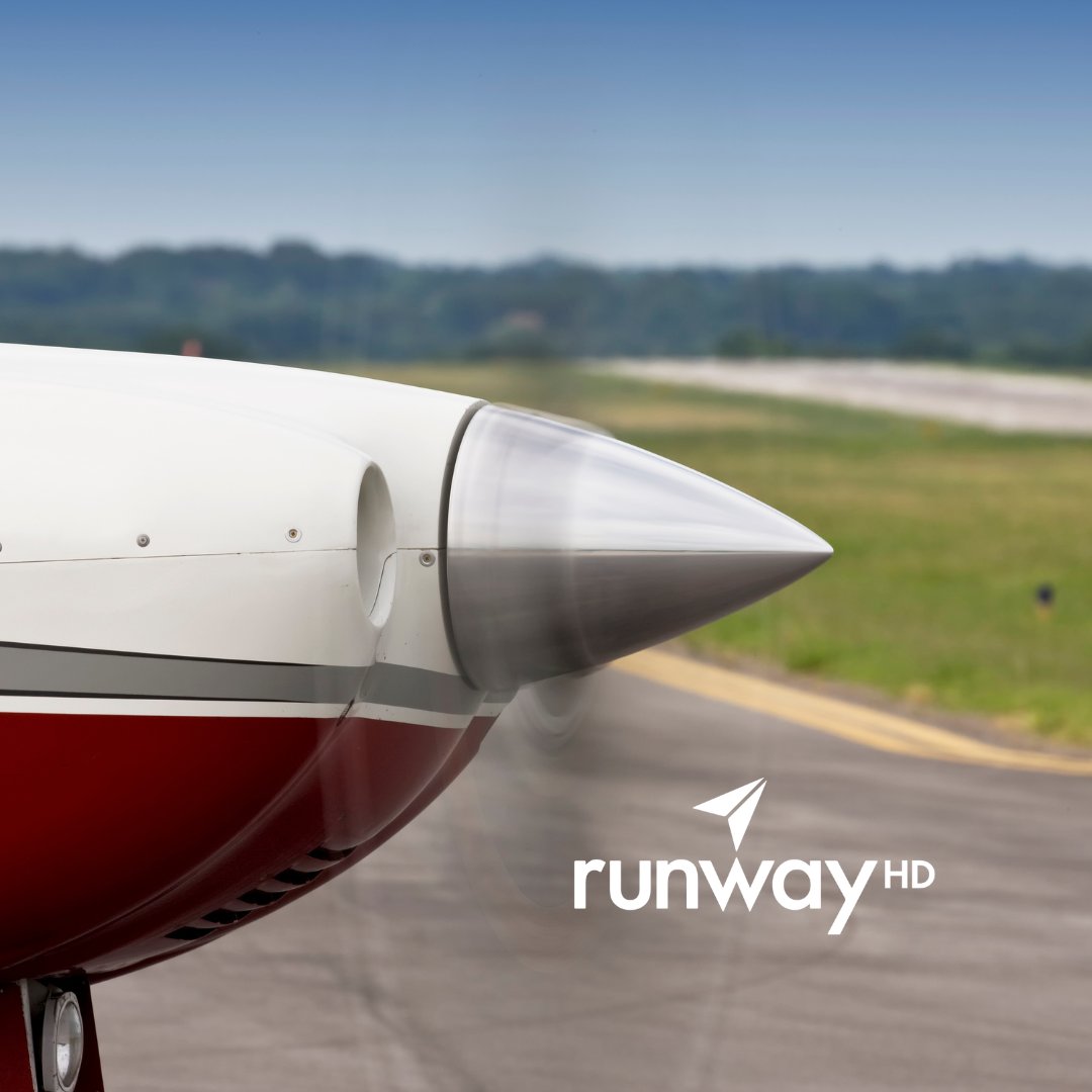 Runway_HD's tweet photo. Flying isn't just a hobby, it's a lifestyle. #flysafe https://t.co/jBO7hJ0NwP