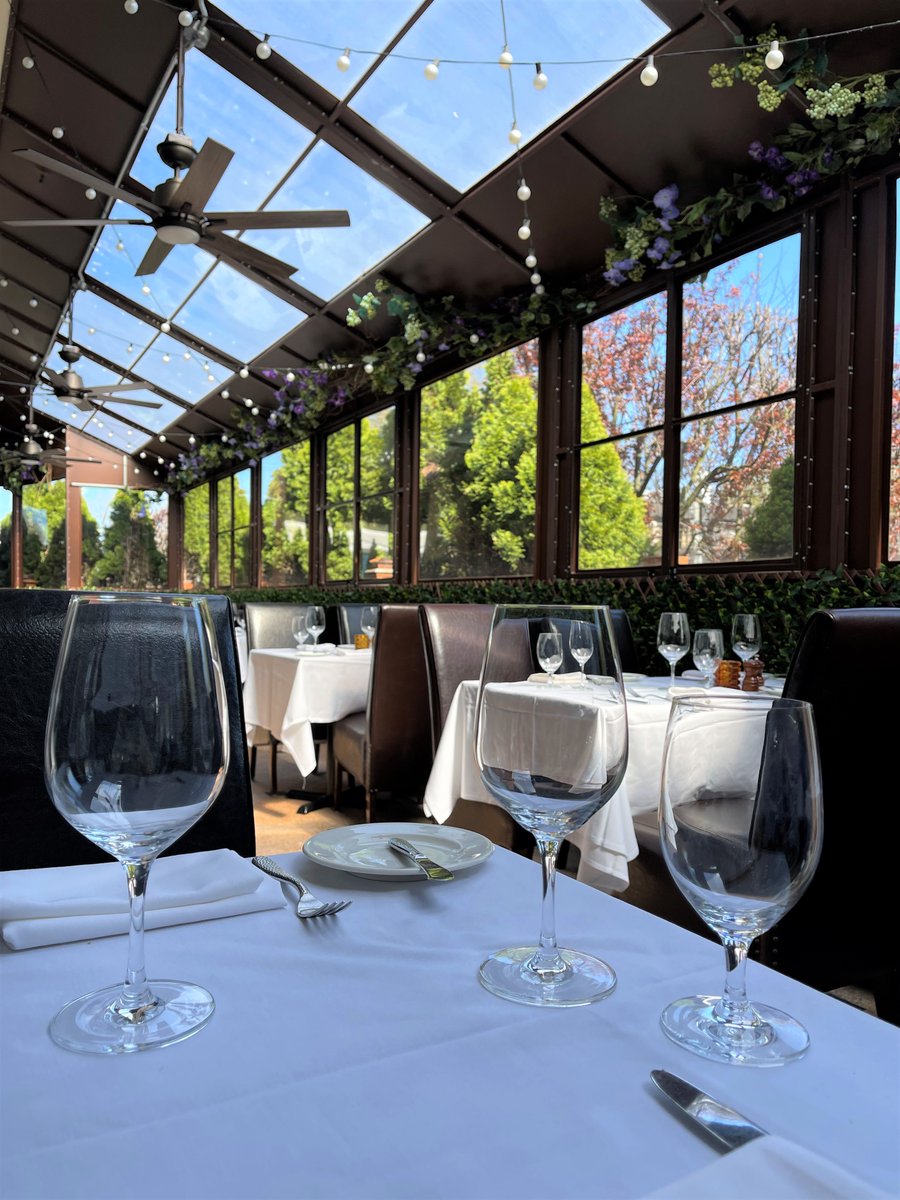 BenjaminSteak's tweet photo. Spring is here, & so is Hudson Valley Restaurant week! From now until April 2nd, we'll be offering a $44.95 special dinner menu every day we're open except Saturdays.
.
.
.
.
#hudsonvalley #restaurantweek #hrvw #hrvw23 #hudsonvalleyrestaurantweek #hudsonvalleyeats #westchester https://t.co/VinD6yb6eC